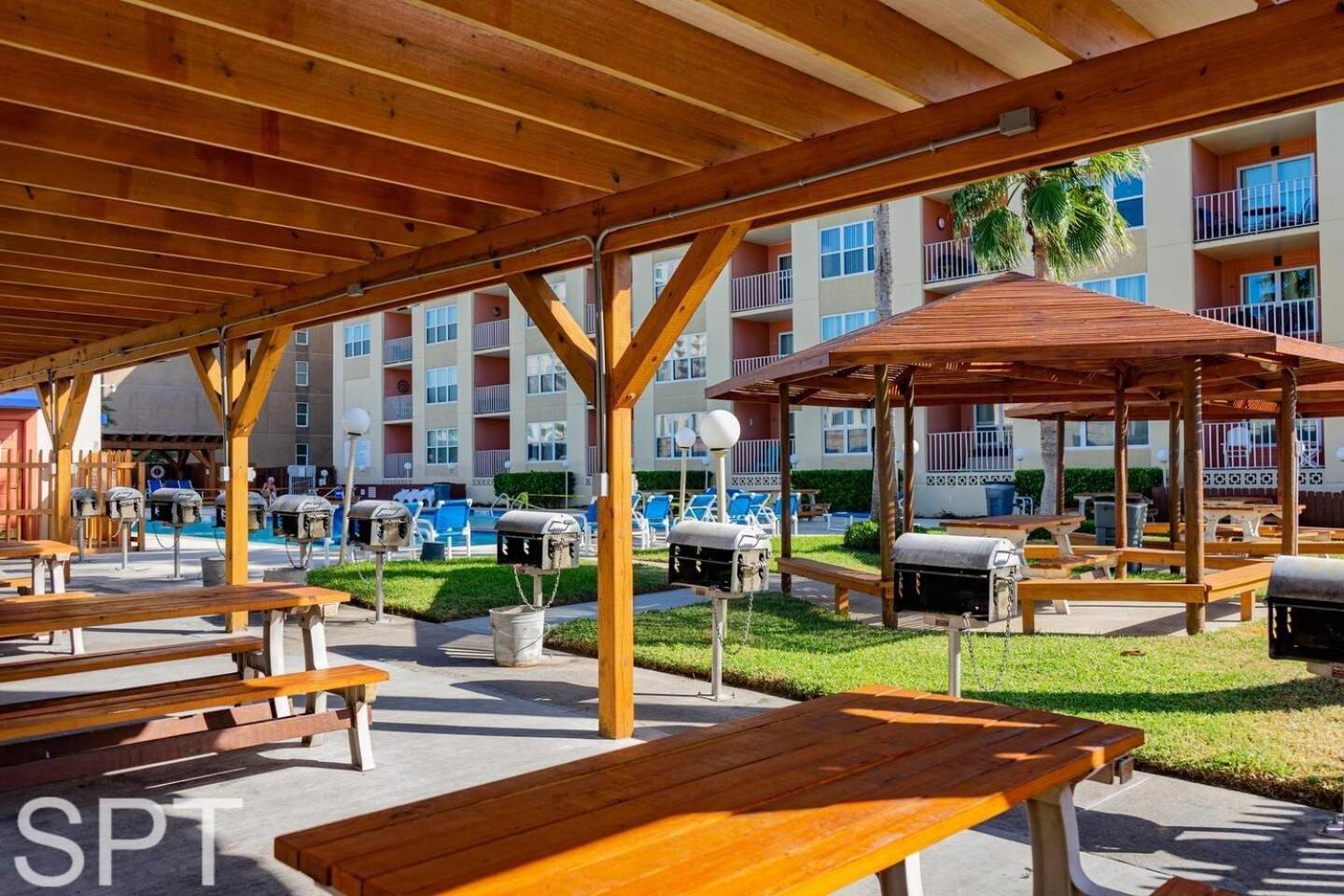 Beach Access Condo With Pool, Hot Tub Area & Bbq - Gulfview I - Unit 213 South Padre Island Exterior foto